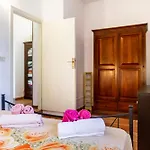 Agroturismo Casale Fattoria Benaris *